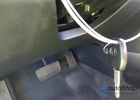 2012 Honda Accord 2.4 Ex-L z USA, uszkodzony, nr VIN 1HGCP2F82CA224727